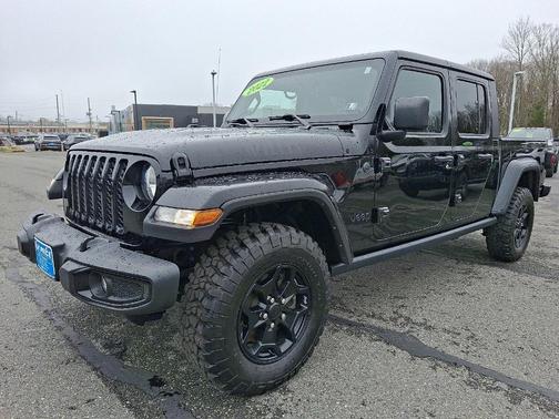 2022 Jeep Gladiator Sport