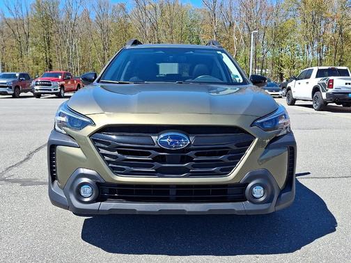 Autumn Green Metallic 2024 Subaru Outback Onyx Edition