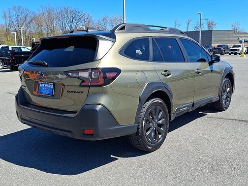 Autumn Green Metallic 2024 Subaru Outback Onyx Edition