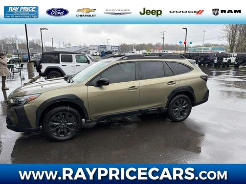 Autumn Green Metallic 2024 Subaru Outback Onyx Edition