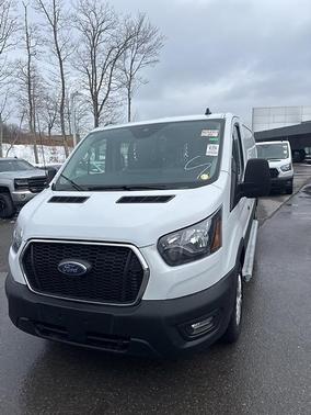 2024 Ford Transit-250 