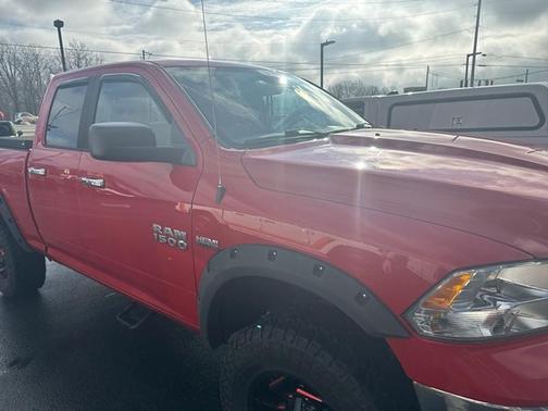 2016 RAM 1500 SLT