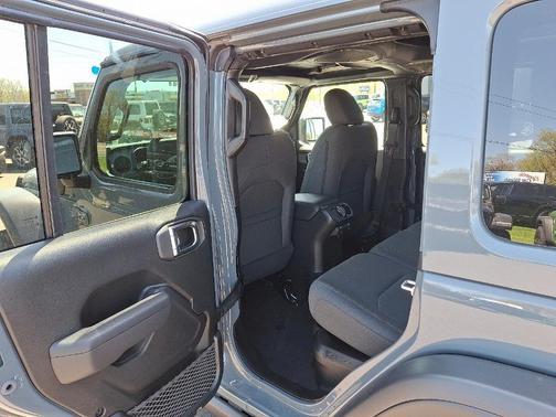 2025 Jeep Wrangler 4xe Sport