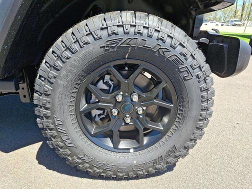 2025 Jeep Wrangler 4xe Sport