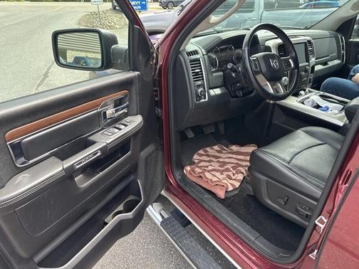 2016 RAM 1500 Laramie