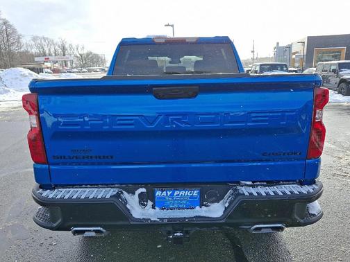 2022 Chevrolet Silverado 1500 Custom Trail Boss