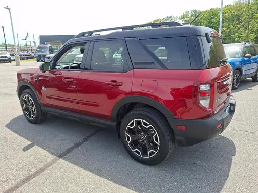 Ruby Red Metallic Tinted Clearcoat 2025 Ford Bronco Sport Outer Banks