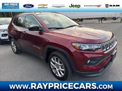 2022 Jeep Compass Latitude Lux