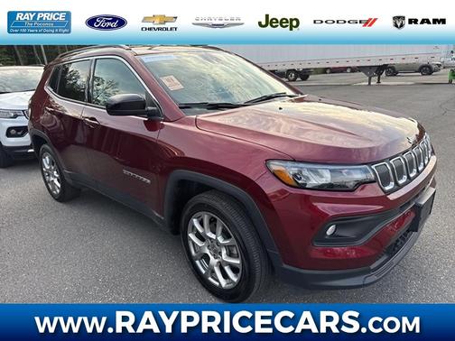 2022 Jeep Compass Latitude Lux