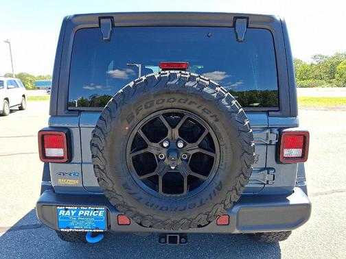 2024 Jeep Wrangler 4xe Sport