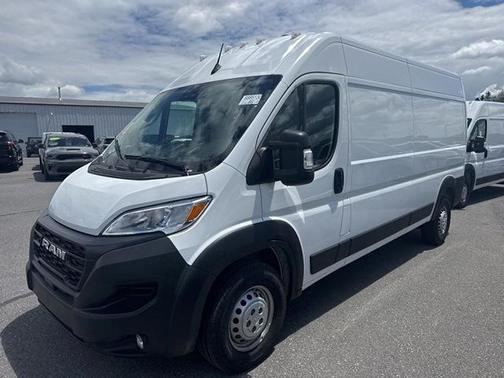 Bright White Clearcoat 2026 RAM ProMaster 2500 High Roof