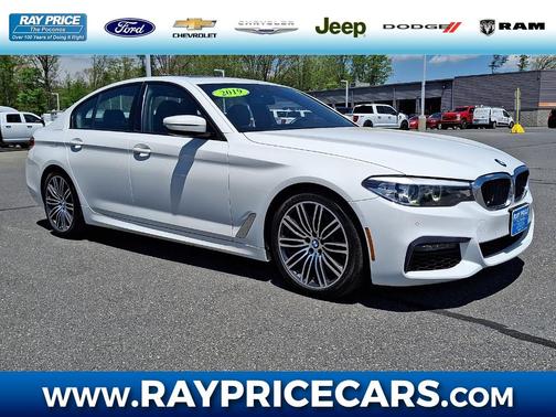 Alpine White 2019 BMW 540 i xDrive