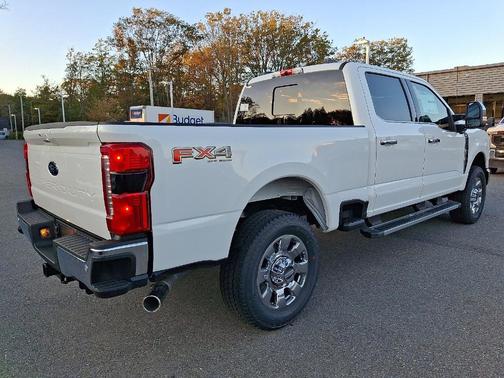 2026 Ford F-350 Lariat Super Duty