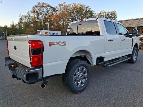 2026 Ford F-350 Lariat Super Duty