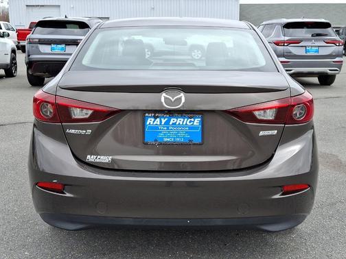 2016 Mazda Mazda3 i Touring