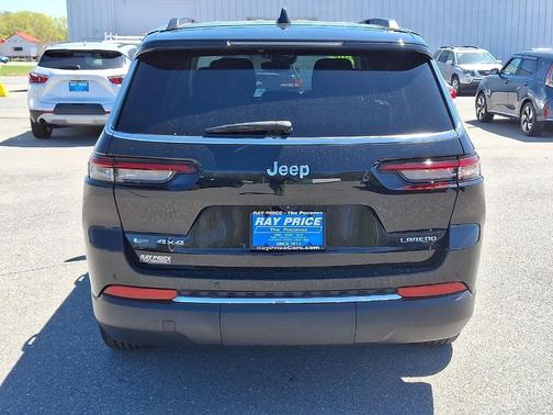 2021 Jeep Grand Cherokee L Laredo