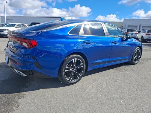 2021 Kia K5 GT-Line