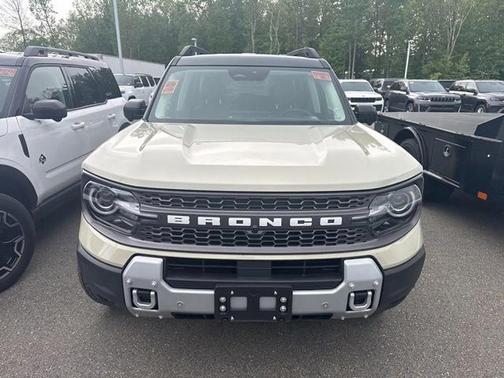 Desert Sand 2025 Ford Bronco Sport Badlands