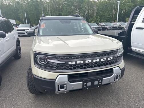 Desert Sand 2025 Ford Bronco Sport Badlands