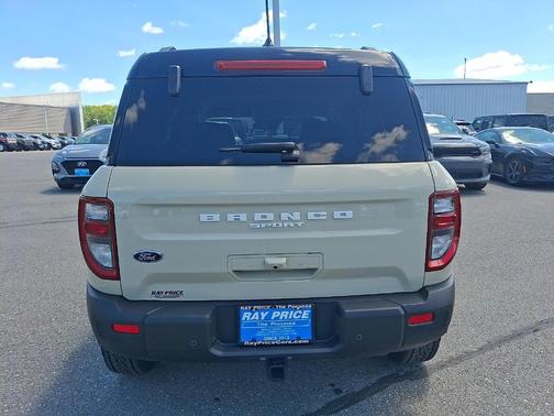 Desert Sand 2025 Ford Bronco Sport Badlands