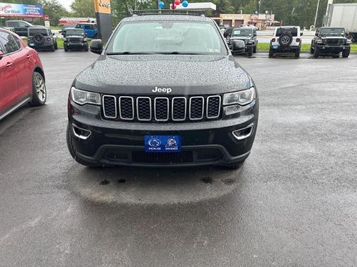 2018 Jeep Grand Cherokee Laredo E