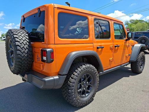 2025 Jeep Wrangler 4xe Sport