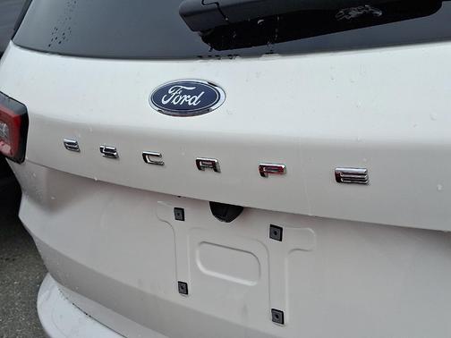 2023 Ford Escape ST-Line Select