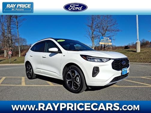 2023 Ford Escape ST-Line Select
