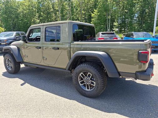41 PJ5 2026 Jeep Gladiator Mojave