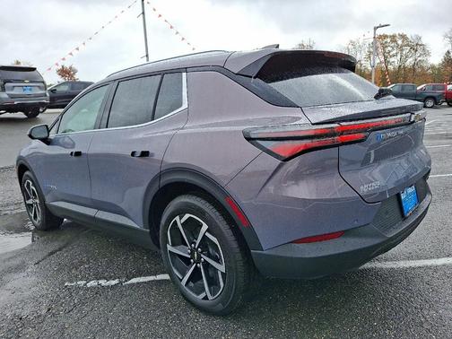 2026 Chevrolet Equinox EV LT 2