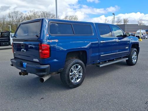 Deep Ocean Blue Metallic 2016 Chevrolet Silverado 2500 High Country