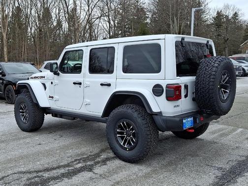 Bright White Clearcoat 2026 Jeep Wrangler Rubicon