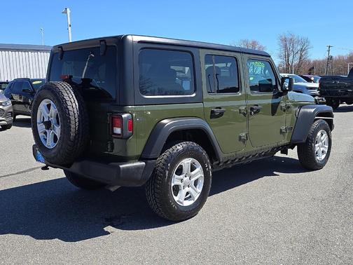 Sarge Green Clearcoat 2023 Jeep Wrangler Sport S
