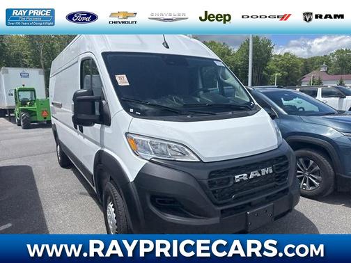 Bright White Clearcoat 2026 RAM ProMaster 2500 High Roof