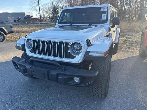 Bright White Clearcoat 2025 Jeep Wrangler 4xe Sahara