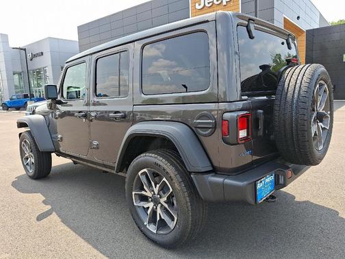 2025 Jeep Wrangler 4xe Sport