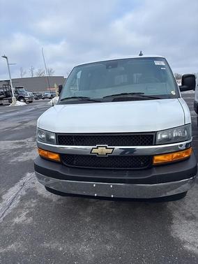 2023 Chevrolet Express 3500 LT