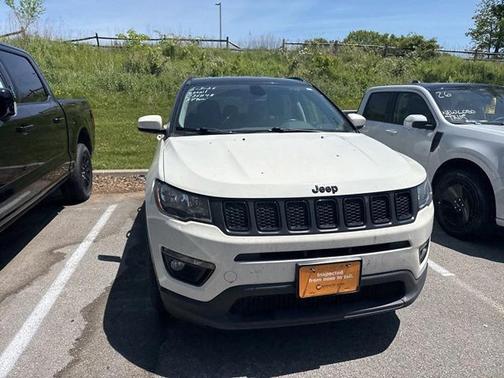 White Clearcoat 2019 Jeep Compass Altitude