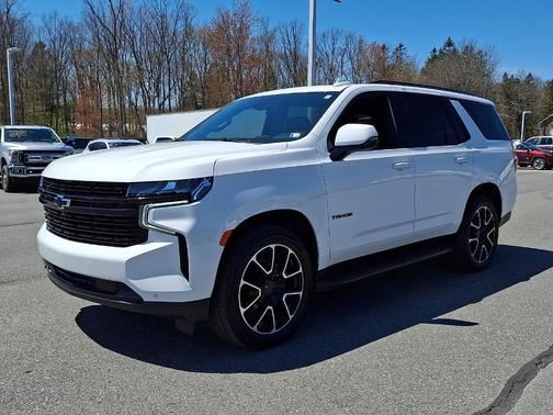 Summit White 2024 Chevrolet Tahoe RST