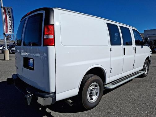 2024 Chevrolet Express 2500 Work Van