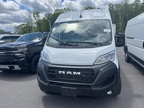 Bright White Clearcoat 2026 RAM ProMaster 2500 High Roof