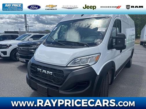 Bright White Clearcoat 2026 RAM ProMaster 2500 High Roof