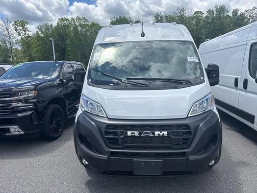 Bright White Clearcoat 2026 RAM ProMaster 2500 High Roof