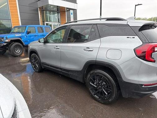 Sterling 2024 GMC Terrain SLE