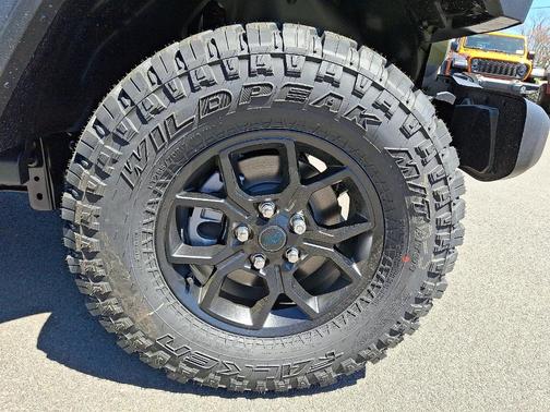 2025 Jeep Wrangler 4xe Sport