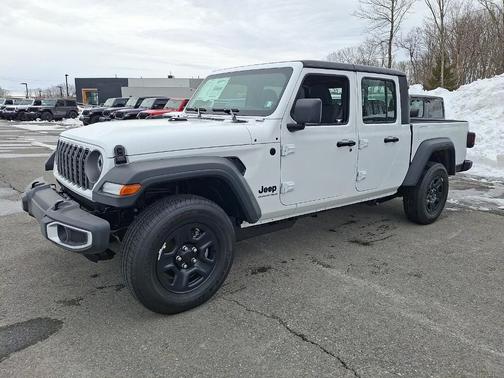 2026 Jeep Gladiator Sport