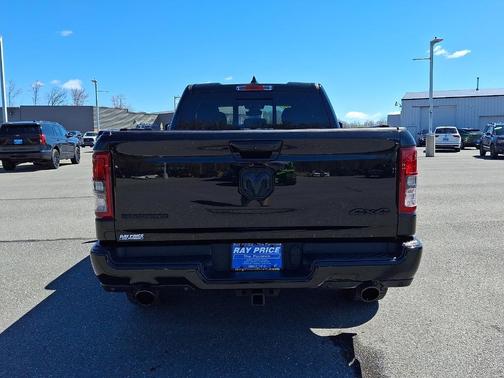 Diamond Black 2022 RAM 1500 Big Horn