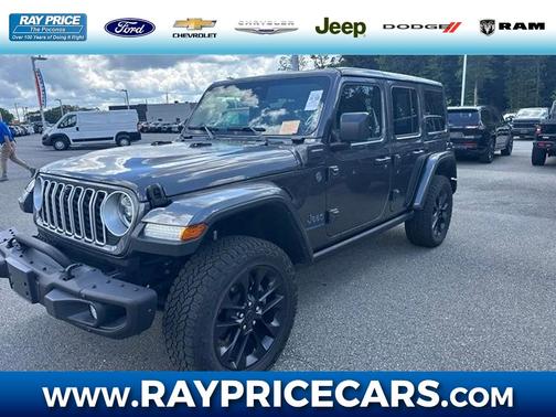 Crystal Metallic 2025 Jeep Wrangler 4xe Sahara