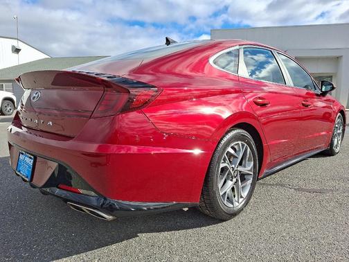 2023 Hyundai SONATA SEL