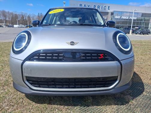 2025 MINI Hardtop S